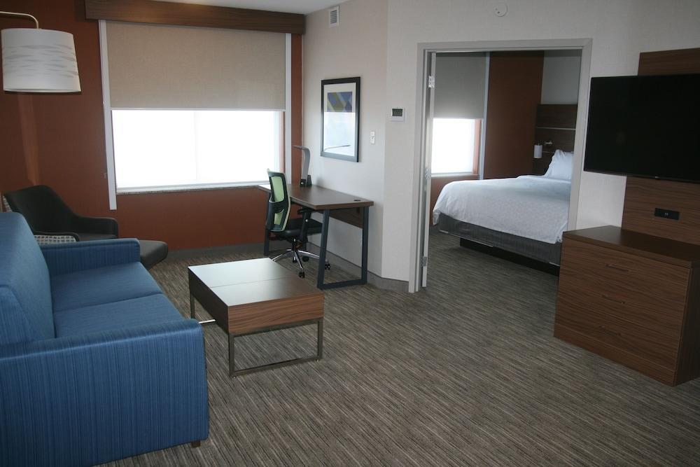 Holiday Inn Express & Suites Buffalo Downtown By Ihg Экстерьер фото