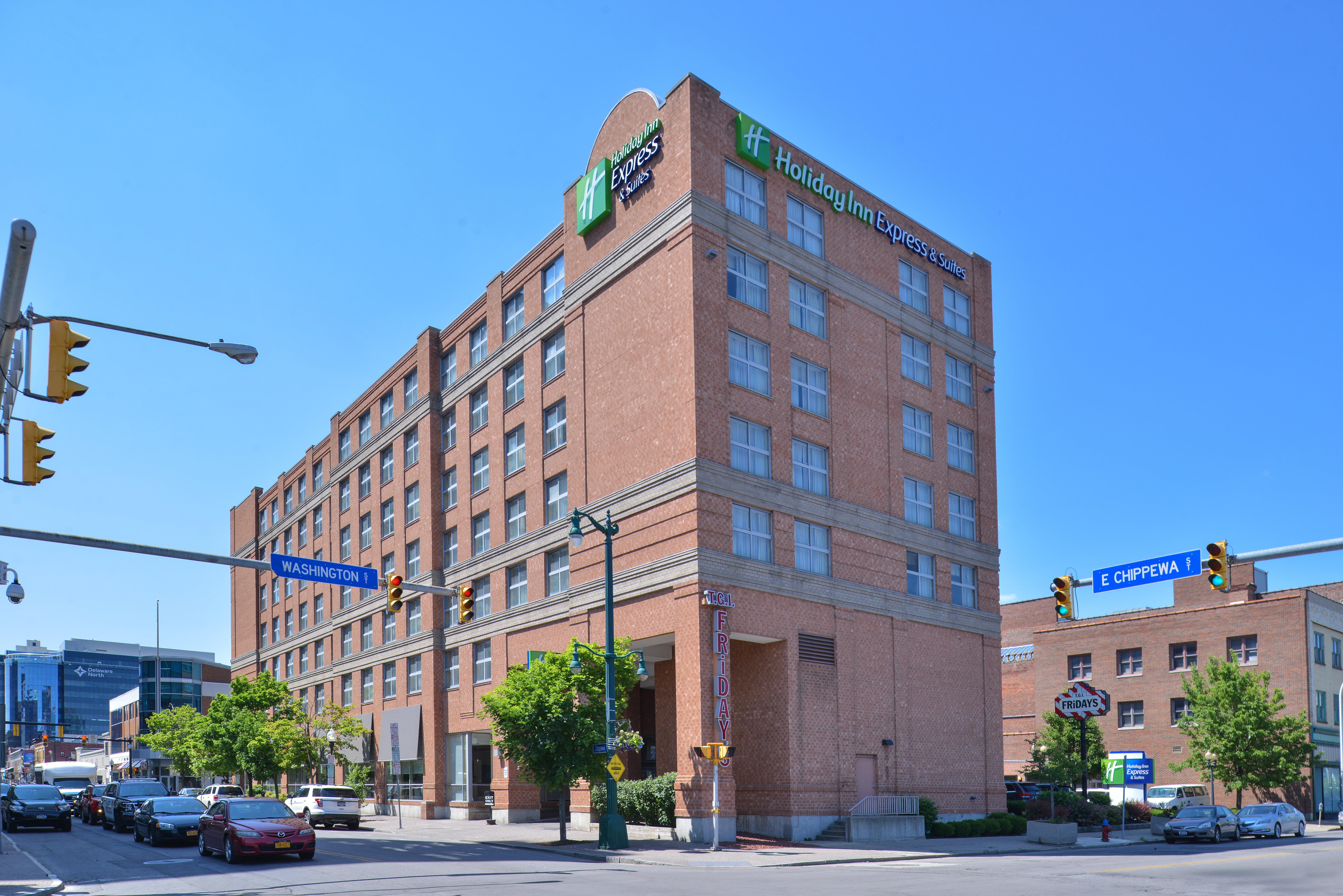 Holiday Inn Express & Suites Buffalo Downtown By Ihg Экстерьер фото
