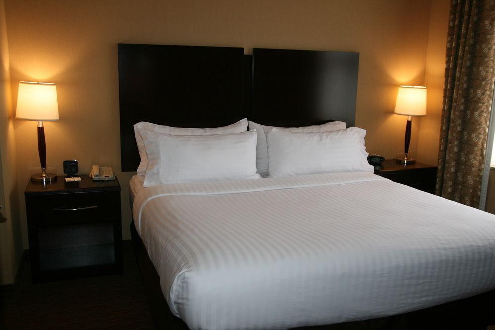 Holiday Inn Express & Suites Buffalo Downtown By Ihg Экстерьер фото