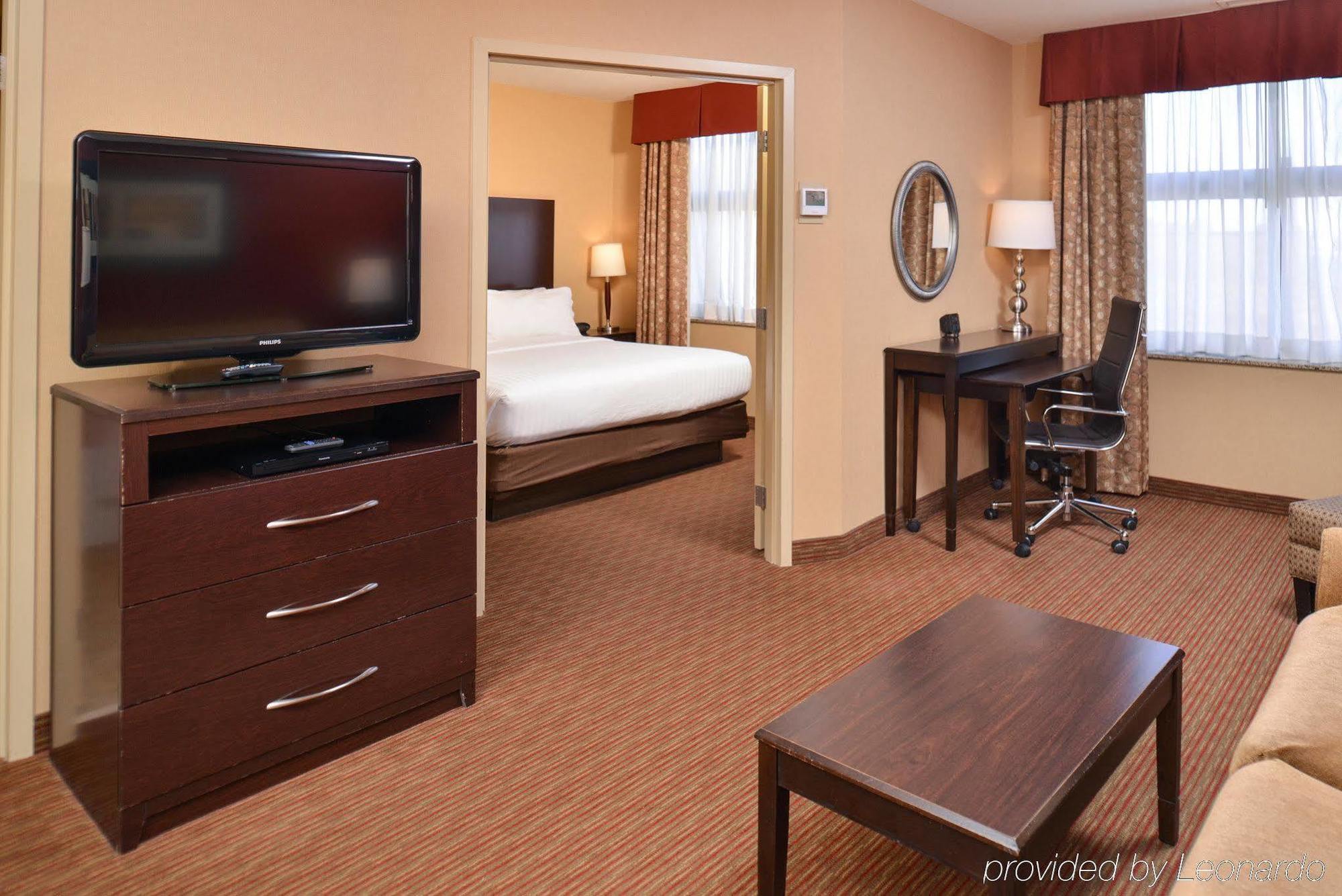Holiday Inn Express & Suites Buffalo Downtown By Ihg Экстерьер фото